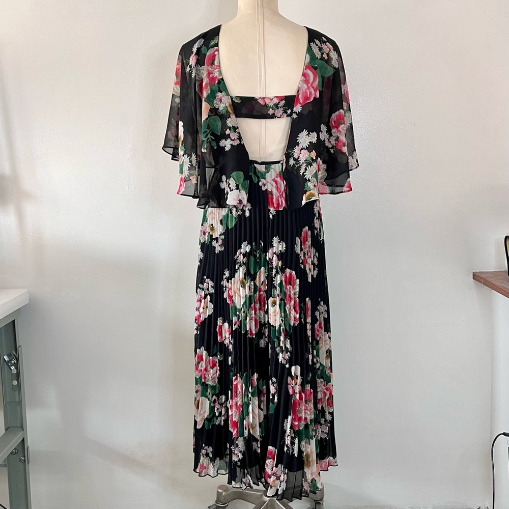ASOS Flutter Sleeve Pleated Midi Dress In Dark Floral